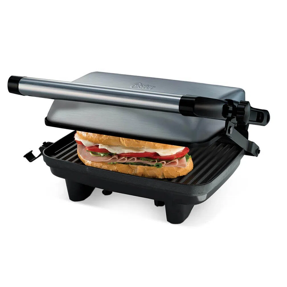 Sandwichera Grill Oster Compacta, Altura Ajustable, Negro